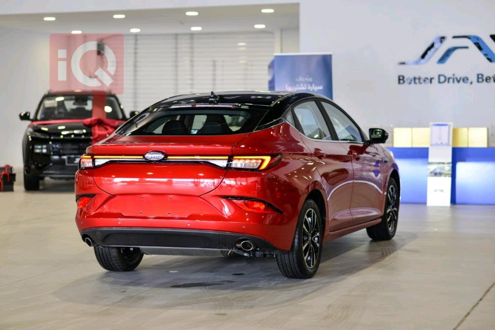 جاک J7